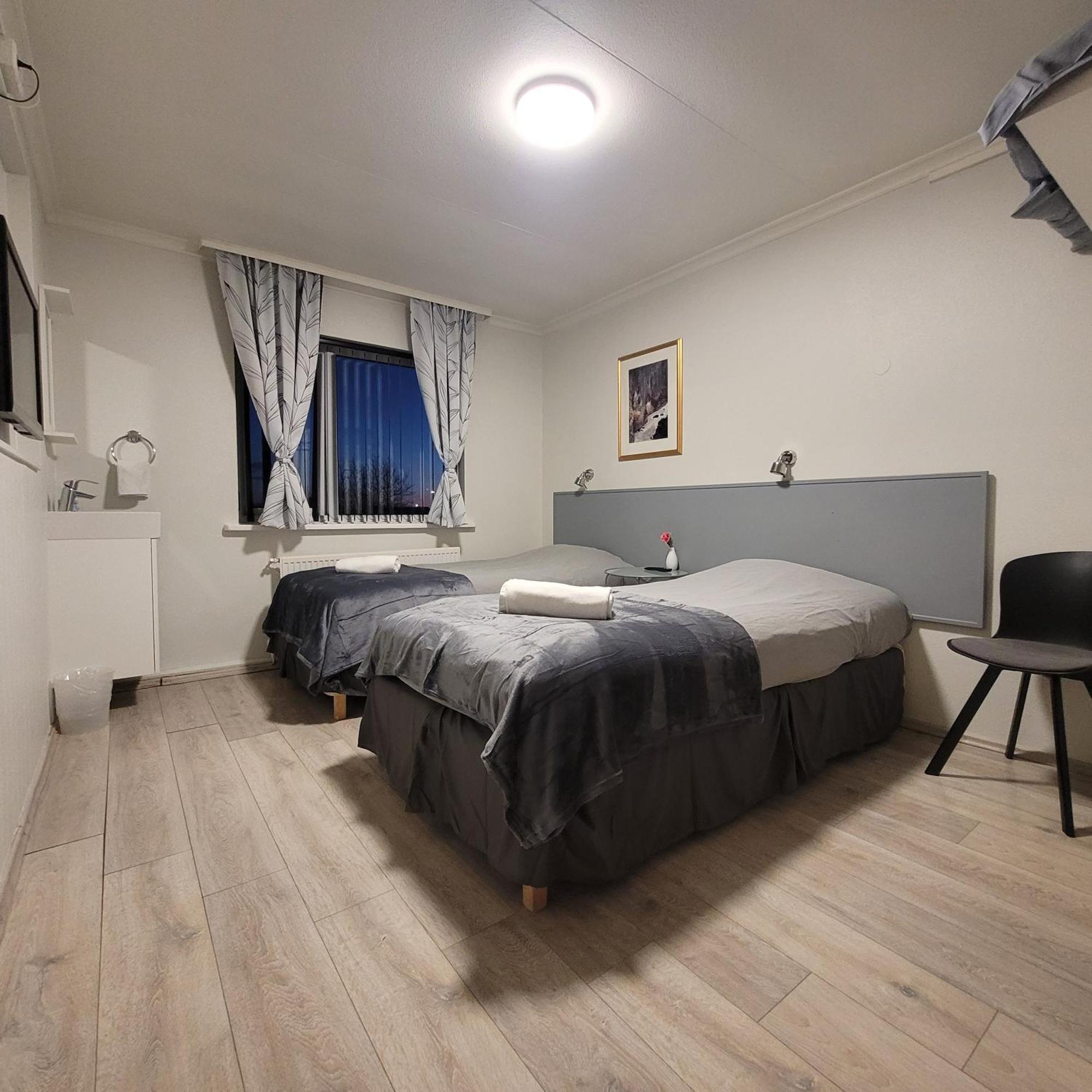 B&B Guesthouse - Bed And Breakfast Keflavik Centre Εξωτερικό φωτογραφία