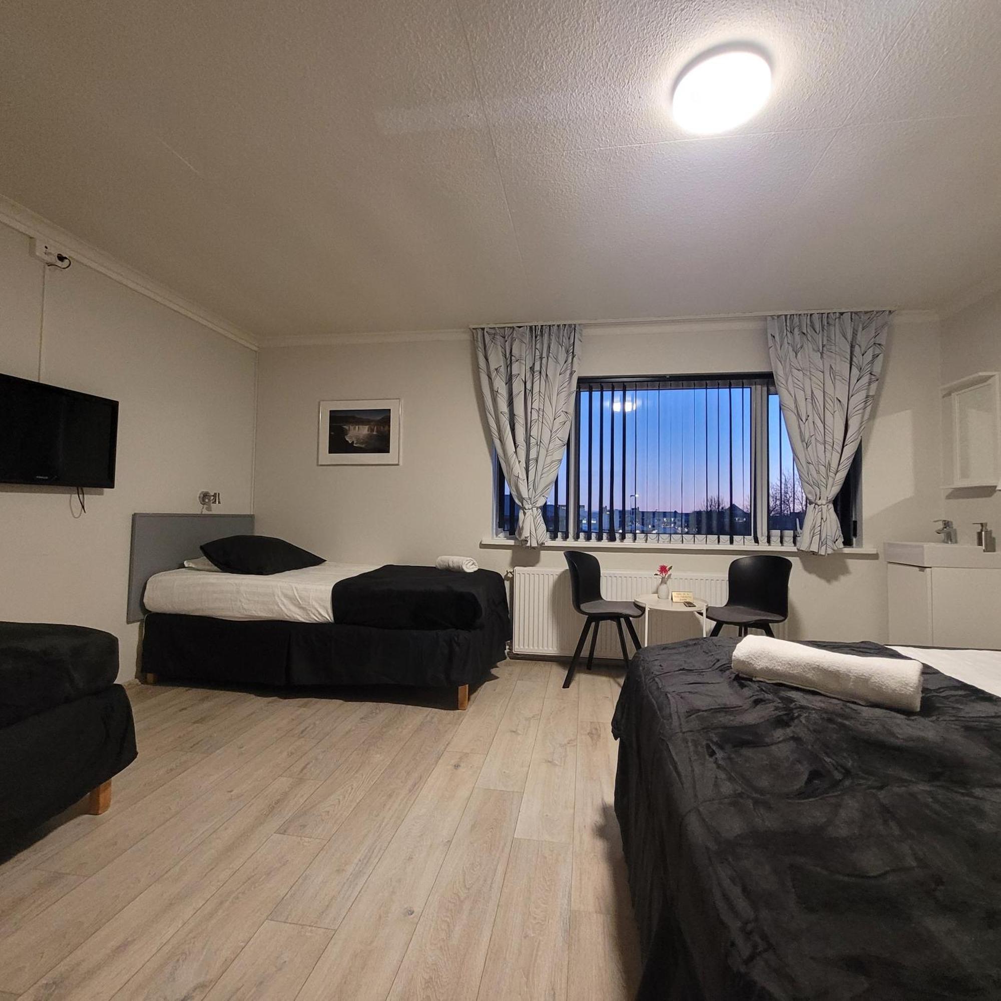 B&B Guesthouse - Bed And Breakfast Keflavik Centre Εξωτερικό φωτογραφία